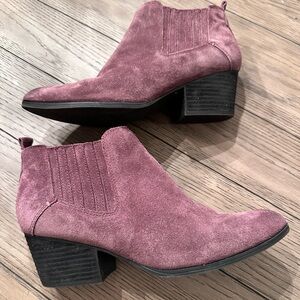 Women's Suede Ankle Boots - Dusty Purple